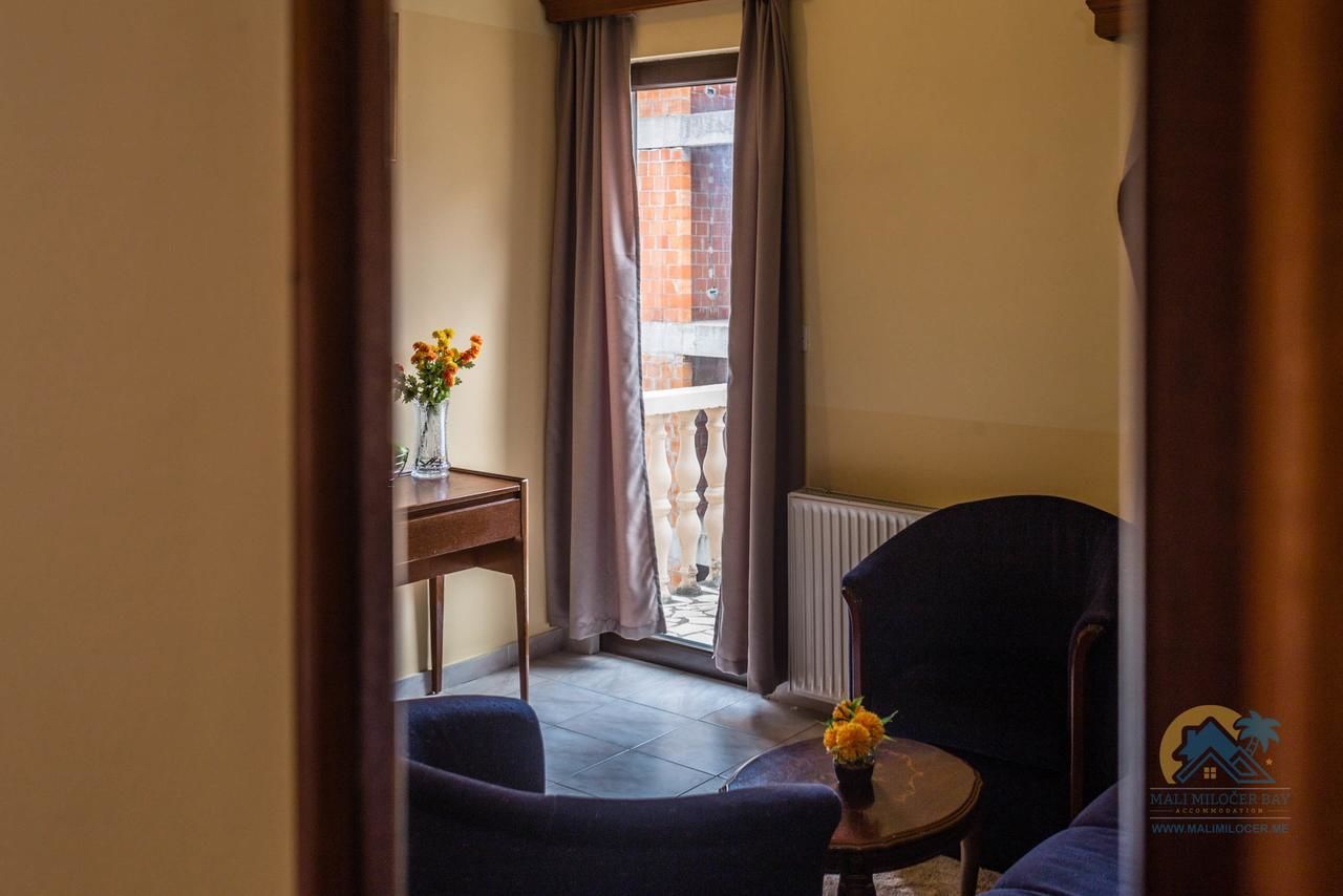 Гостевой дом Mali Miločer Bay Accommodation Свети-Стефан-24