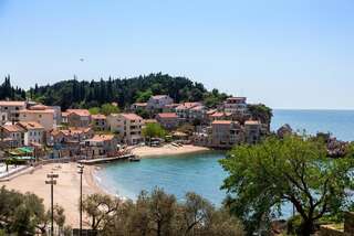 Гостевой дом Mali Miločer Bay Accommodation Свети-Стефан-4