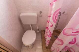 Гостевой дом Mali Miločer Bay Accommodation Свети-Стефан Двухместный номер с 1 кроватью-7