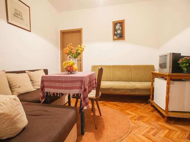 Гостевой дом Mali Miločer Bay Accommodation Свети-Стефан-57